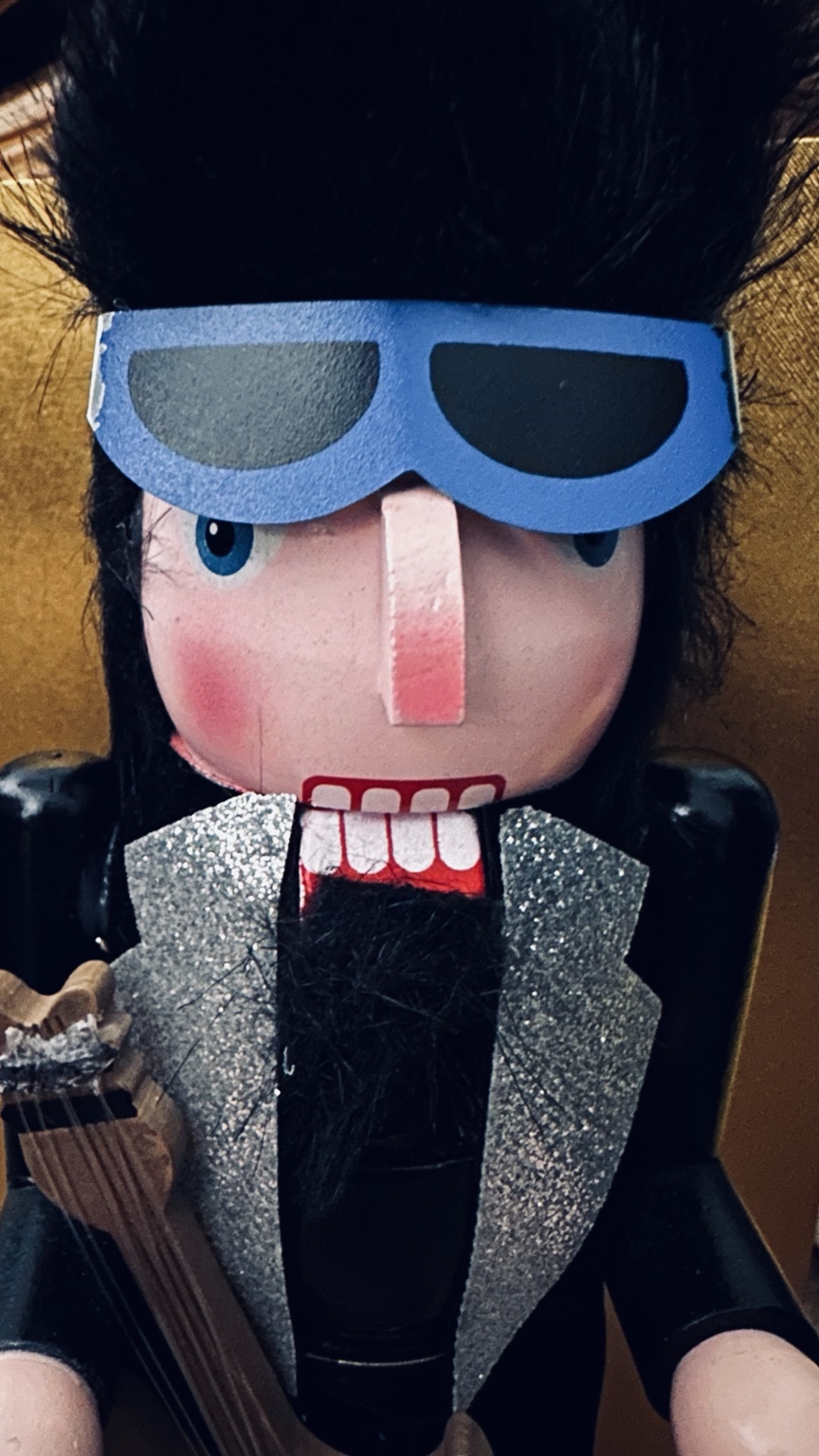 Mikhail of Loaded Dice Hatband in club portrait